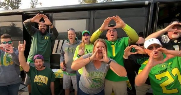 Fans_Pac12 Video (2).jpg