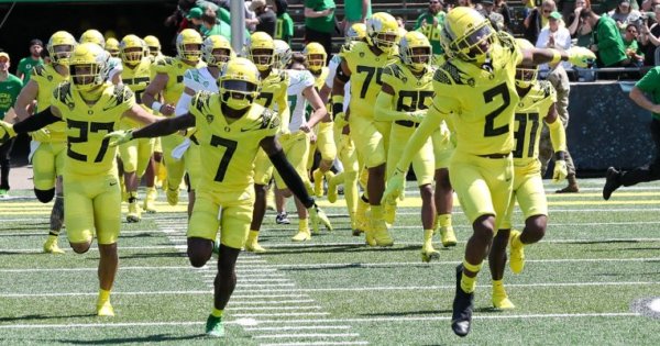 Entrance to Spring Game_Gary Breedlove.jpg