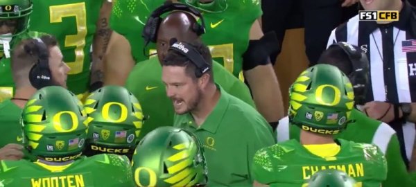 Lanning giving instructions_Fox Sports Video.jpg