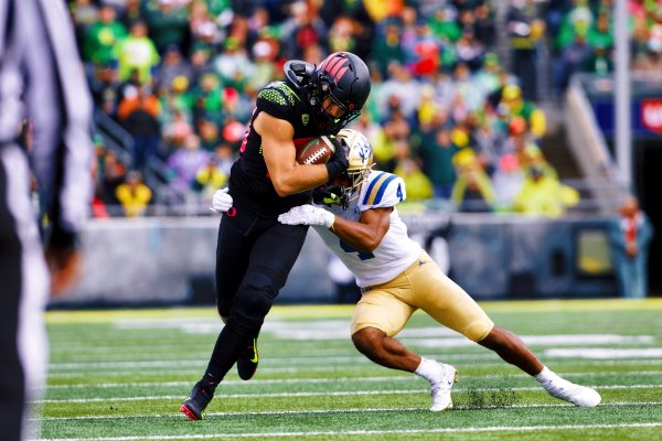 Patrick Herbert by Eric Evans of Oregon Football Twitter.jpg