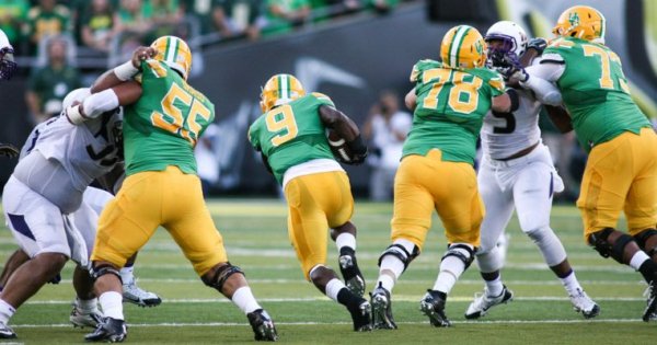 Hroniss Grasu Byron Marshall Cameron Hunt Tyrell Crosby 2014_Gary Breedlove.jpg