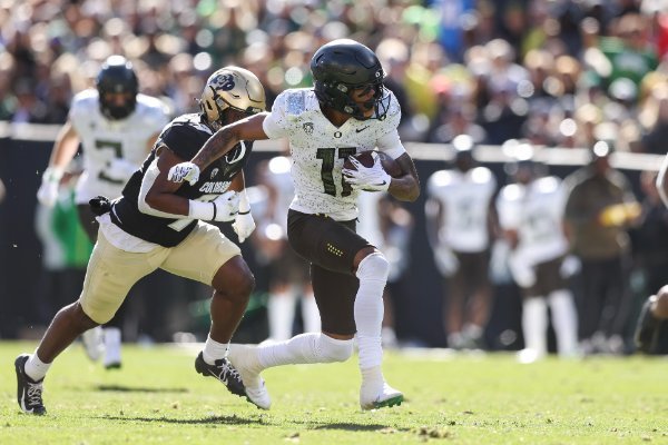 Troy Franklin_Eric Evans of Oregon Football Twitter (2).jpg