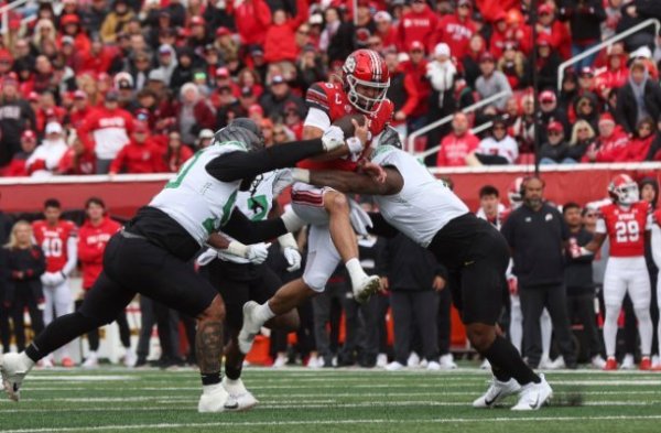 Big Stops_Eric Evans of Oregon Football.jpg