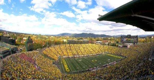 Autzen and Game Atmosphere_Screenshot from CBS Sports Video.jpg