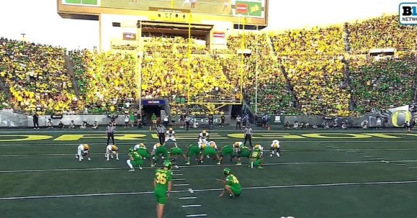 Field Goal, Special Teams_Screenshot from B1G Network Video.jpg
