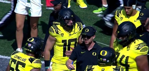 Will Stein and Huddle_Screenshot from Pac12 Video.jpg