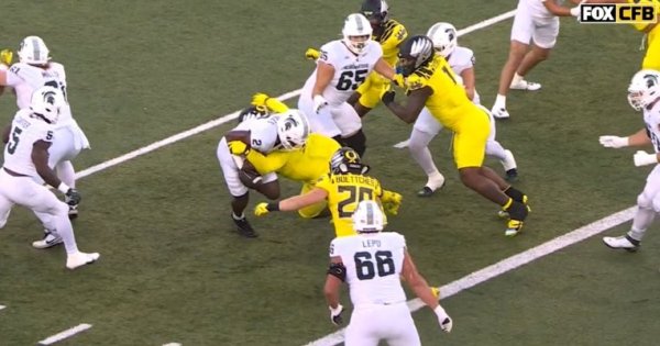 Defensive Line Action, Caldwell causing fumble_Screenshot from Fox Sports Video.jpg