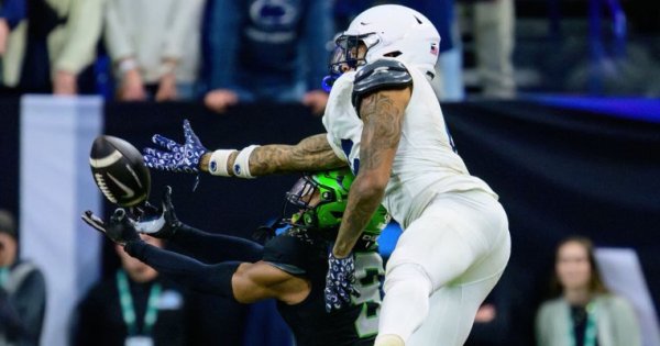 Nikko Reed Interception_Eric Becker.jpg