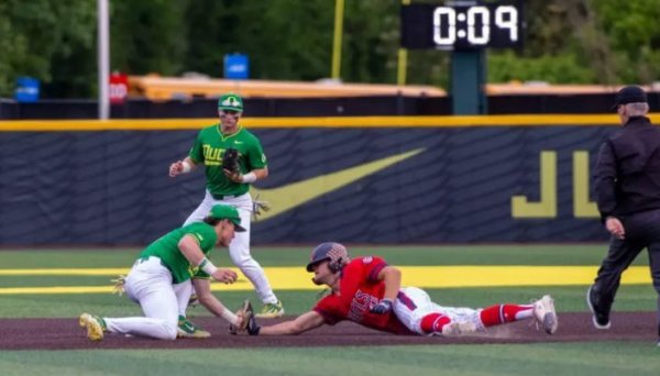 Fantastic throw by Coen Niclai.jpg