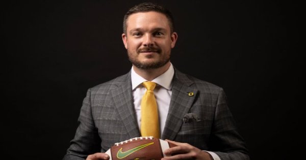 Dan Lanning_Eric Evans of GoDucks.com2.jpg