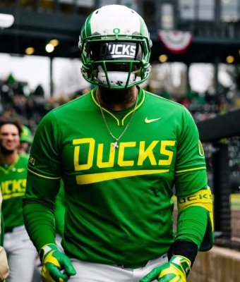 Dom wears the Homerun Helmet_David Hammel of UO.jpg
