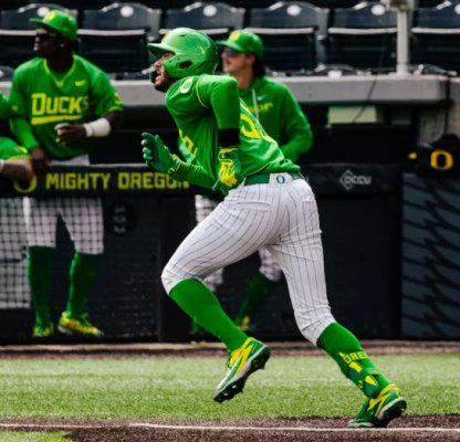 Angel Laya HR vs Gonzaga.jpg
