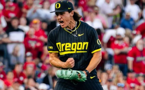 Will Sanford vs Nebraska in Big10T.jpg