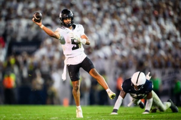 FishDuck Football Pictures_73_1QBA.jpg
